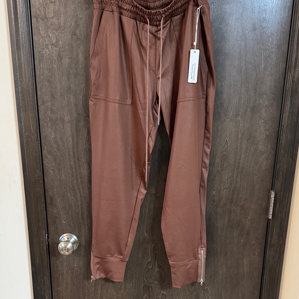 Six/Fifty Brown Jogger Pants